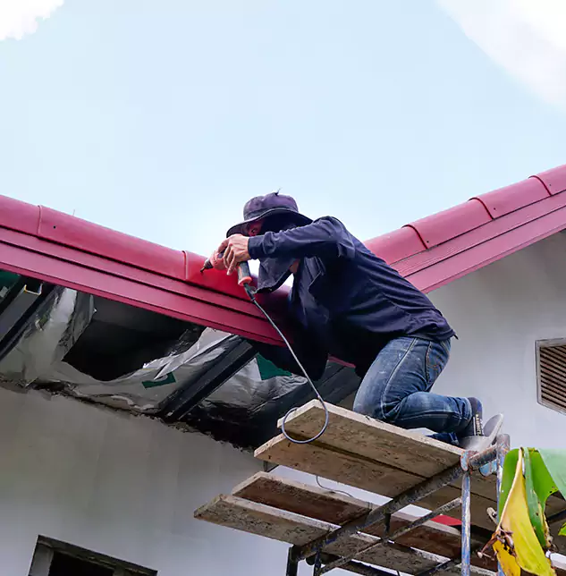 Expert Gutter and Roof Repair: Keeping Schaumburg Properties Dry and Protected
