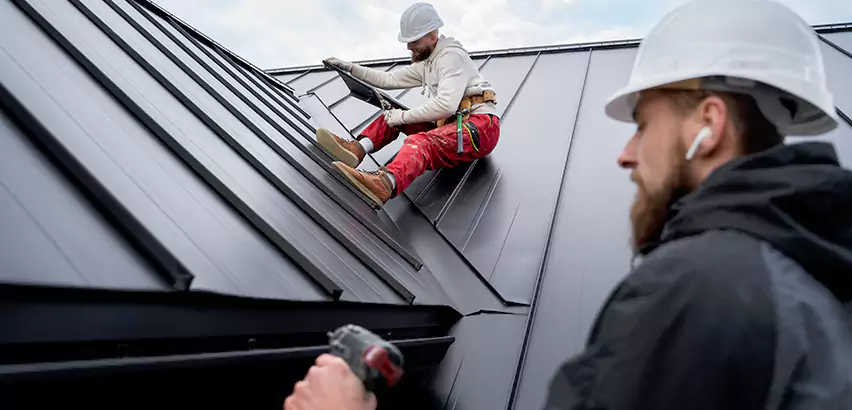 Professional Steel Roof Installation Services in Schaumburg, IL