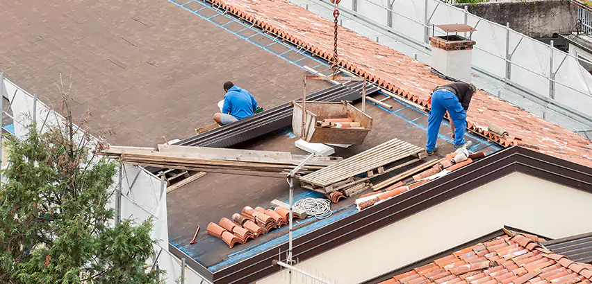 Professional Tile Roof Repair Services in Schaumburg, IL