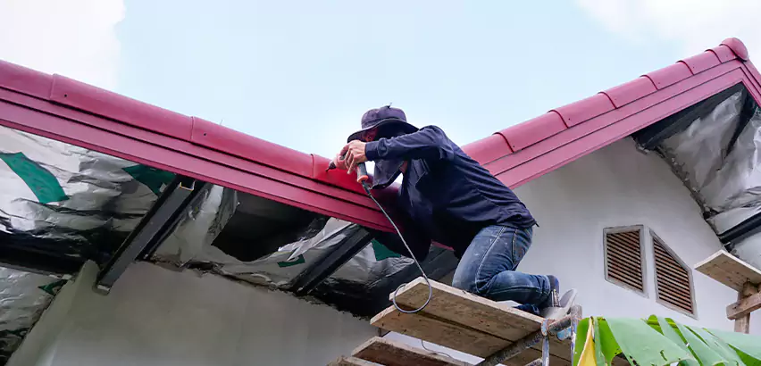 Rain Gutter Repair in Schaumburg