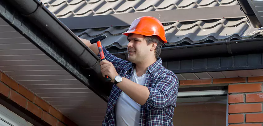 Gutter Fascia Repair in Schaumburg