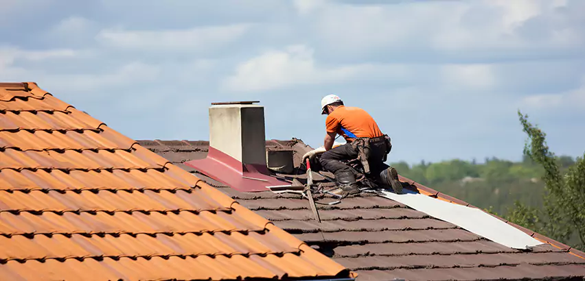 Cedar Roof Maintenance in Schaumburg
