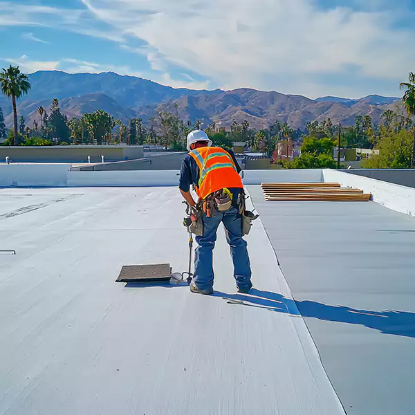 Why Schaumburg Roofing Pro Is the Flat Roofing Choice in Schaumburg, IL?