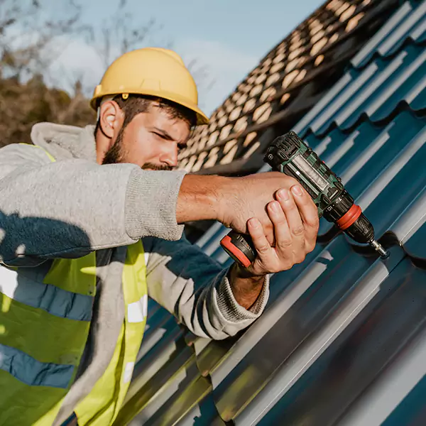 Why Schaumburg Property Owners Choose Schaumburg Roofing Pro for Metal Roof Replacement?