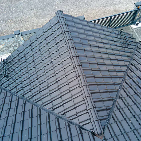 Why Schaumburg, IL Property Owners Depend on Schaumburg Roofing Pro for Tile Roof Repair?