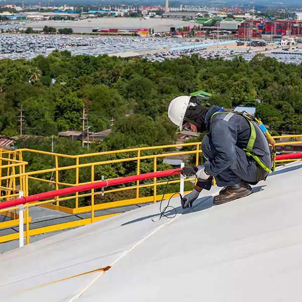 Why Schaumburg Roofing Pro Is Schaumburg's Trusted TPO Roofing Team?